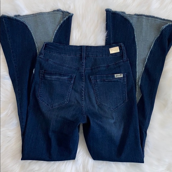 Seven7 Denim - Seven7 Jeans Split Seam High Rise Flare Size 4